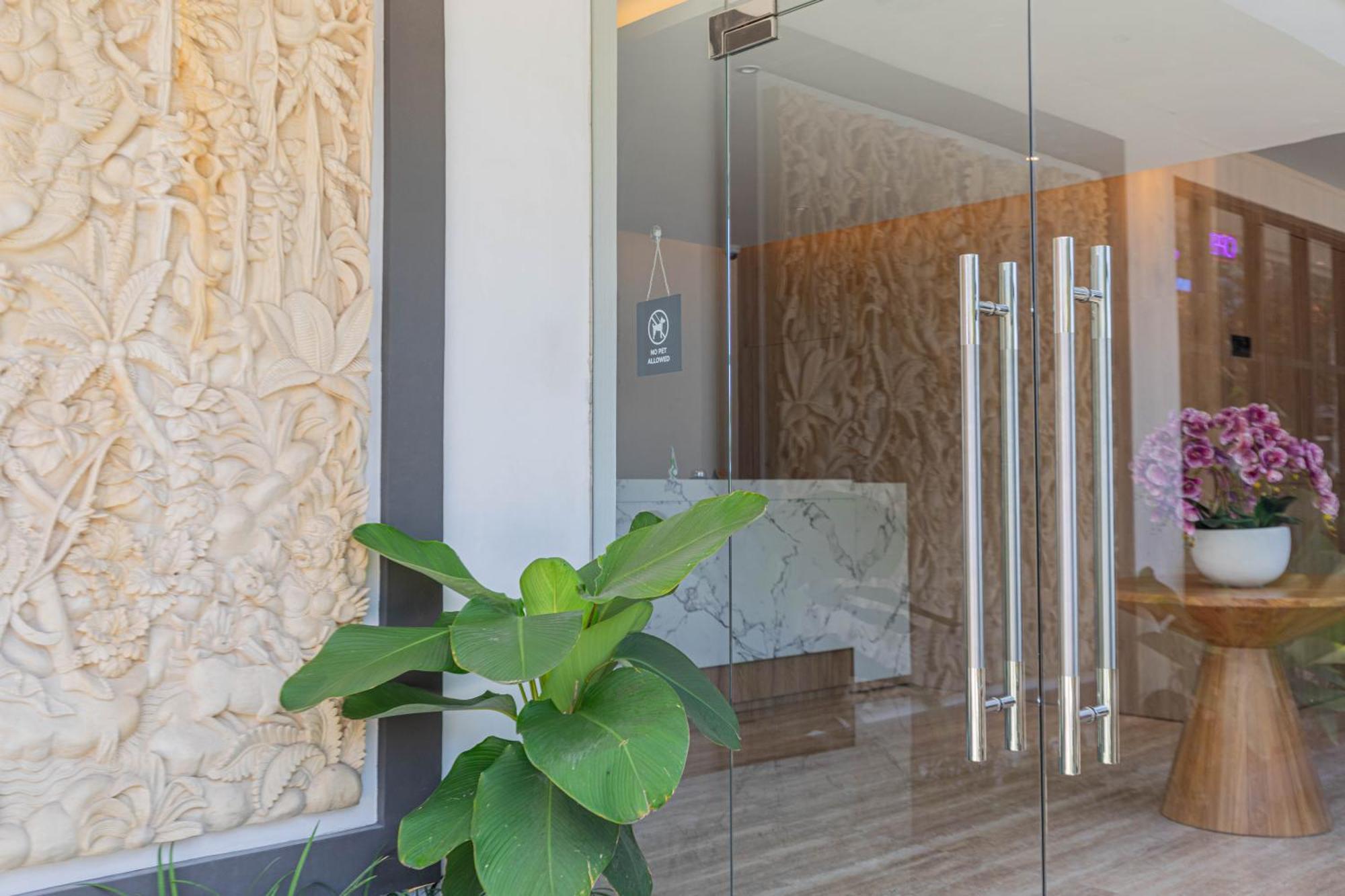 The Baliem Hotel Jimbaran  Bagian luar foto