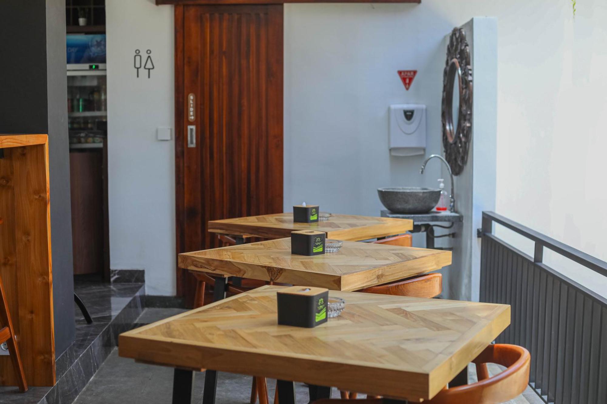 The Baliem Hotel Jimbaran  Bagian luar foto